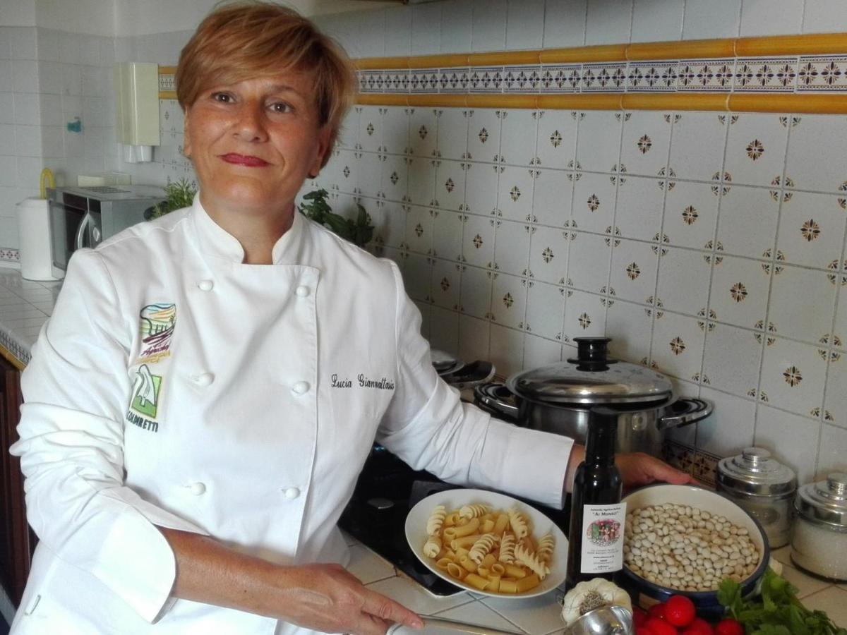 Agriturismo Ai Monaci Montano Antilia Eksteriør billede